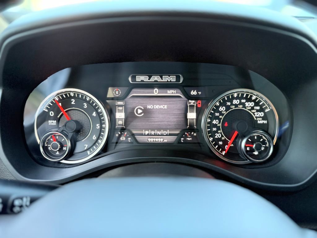 Used 2024 RAM 1500 Big Horn AWD/4WD image 23