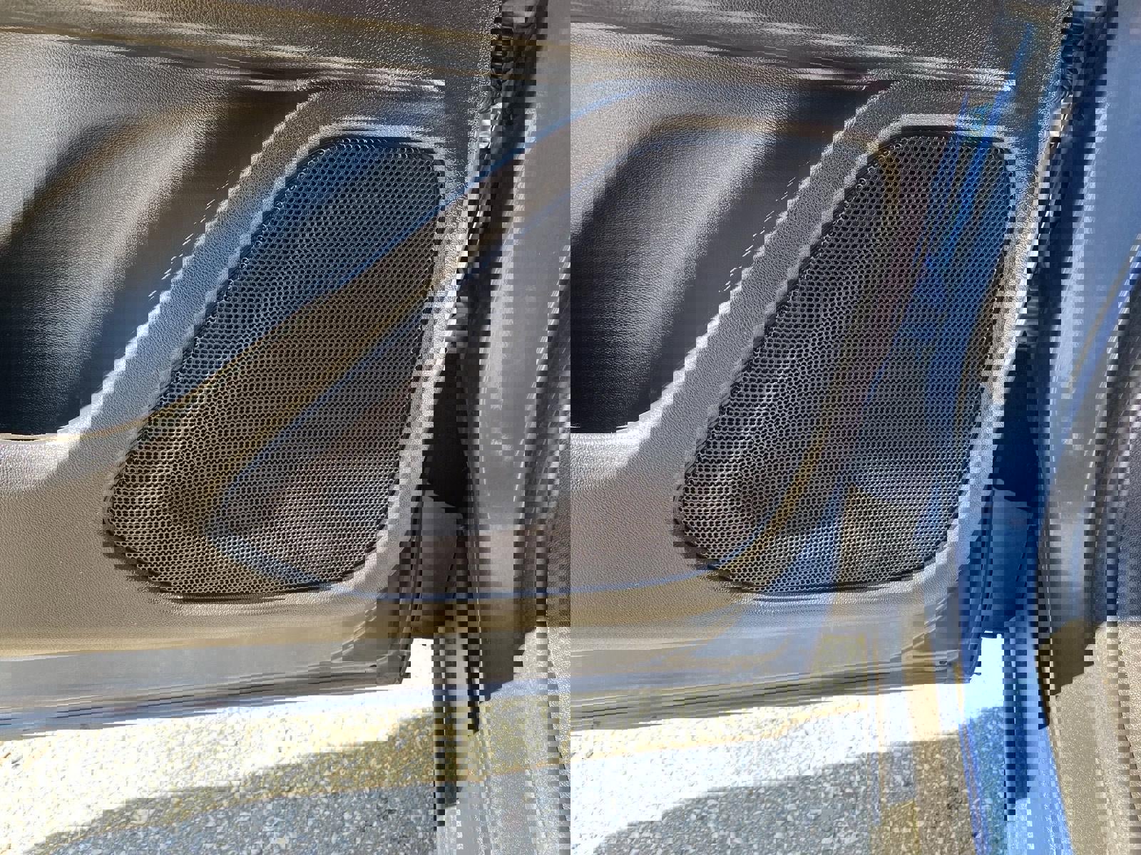 Used 2024 GMC Terrain SLE w/ Driver Convenience Package image 32