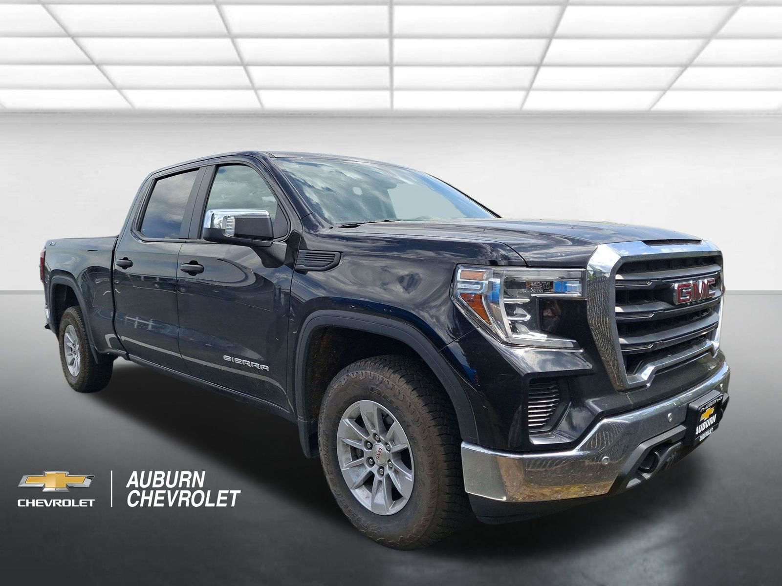Certified 2022 GMC Sierra 1500 Pro w/ Convenience Package AWD/4WD image 1