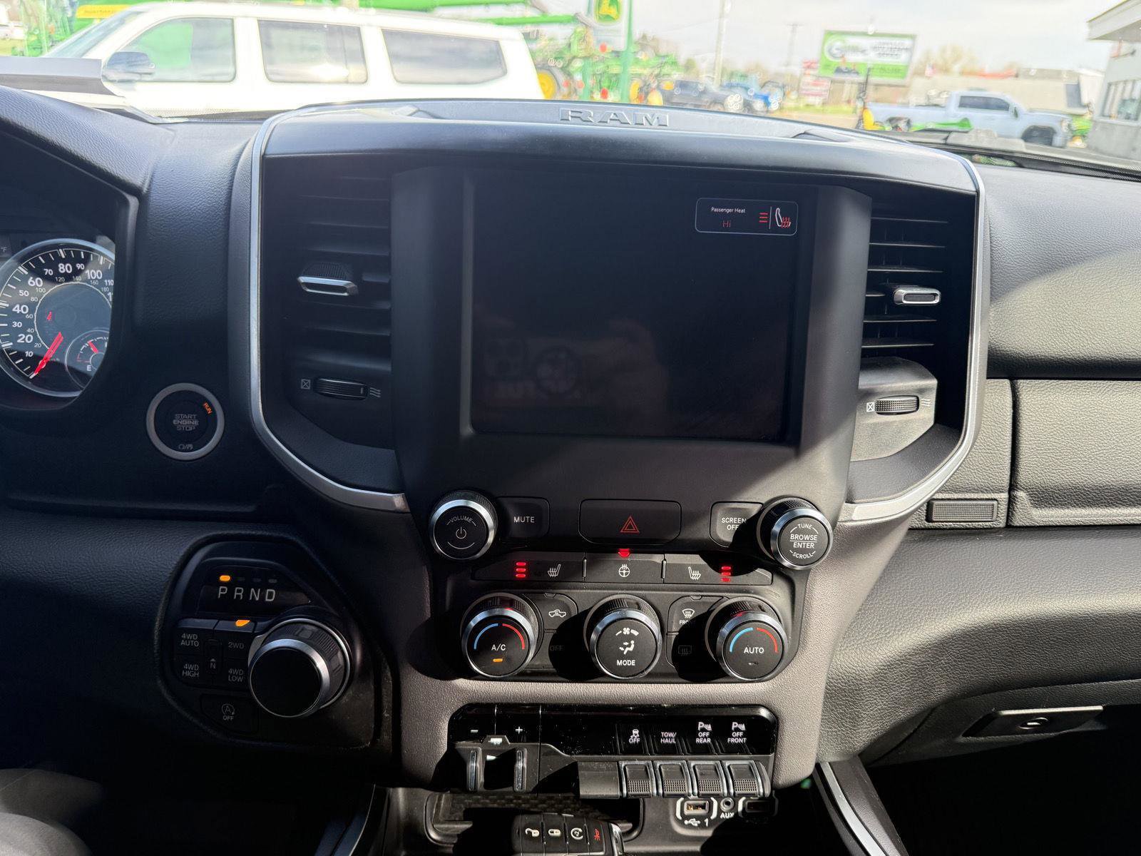 Used 2023 RAM 1500 Big Horn image 24