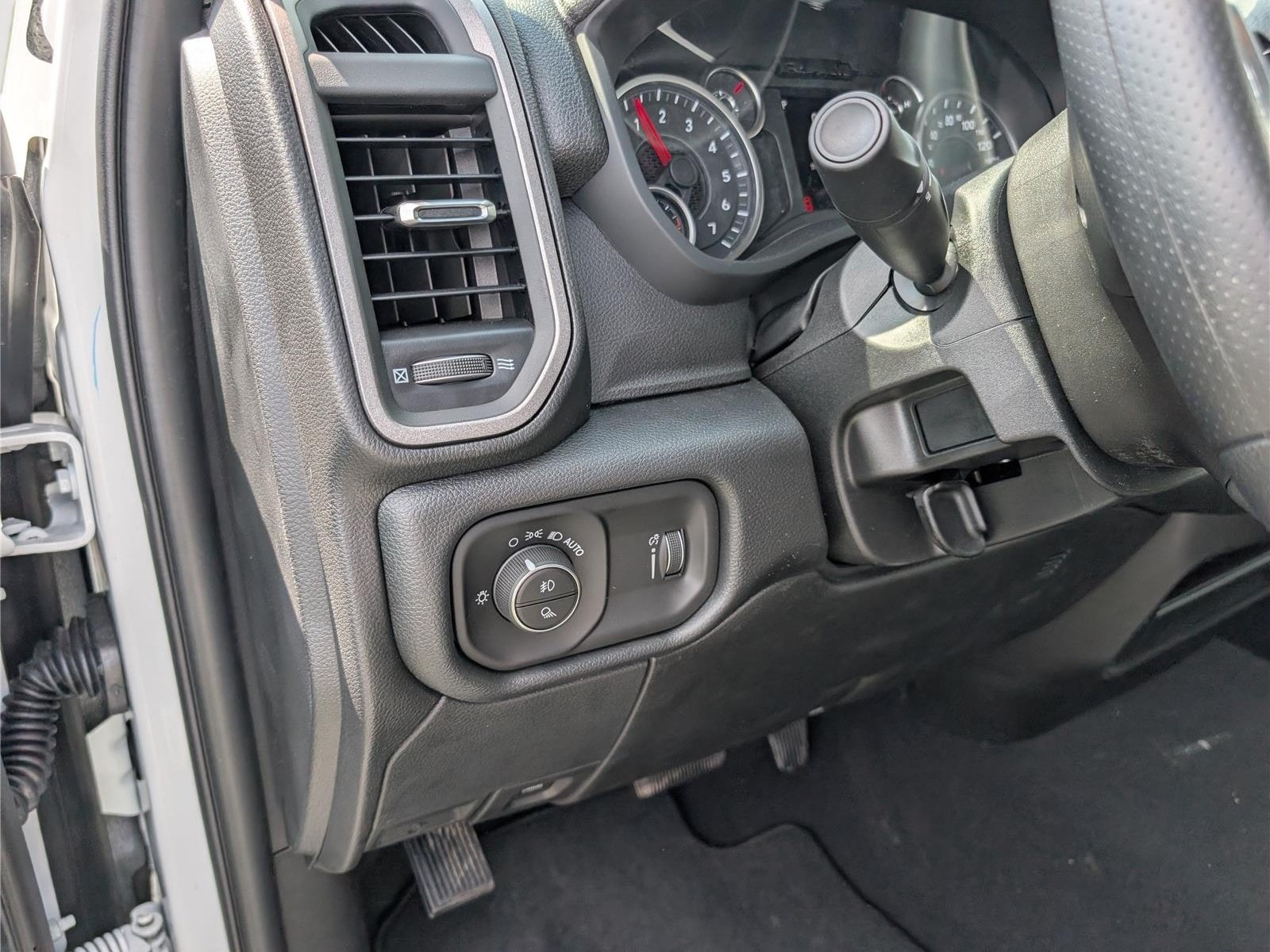 New 2026 RAM 2500 Tradesman AWD/4WD image 11