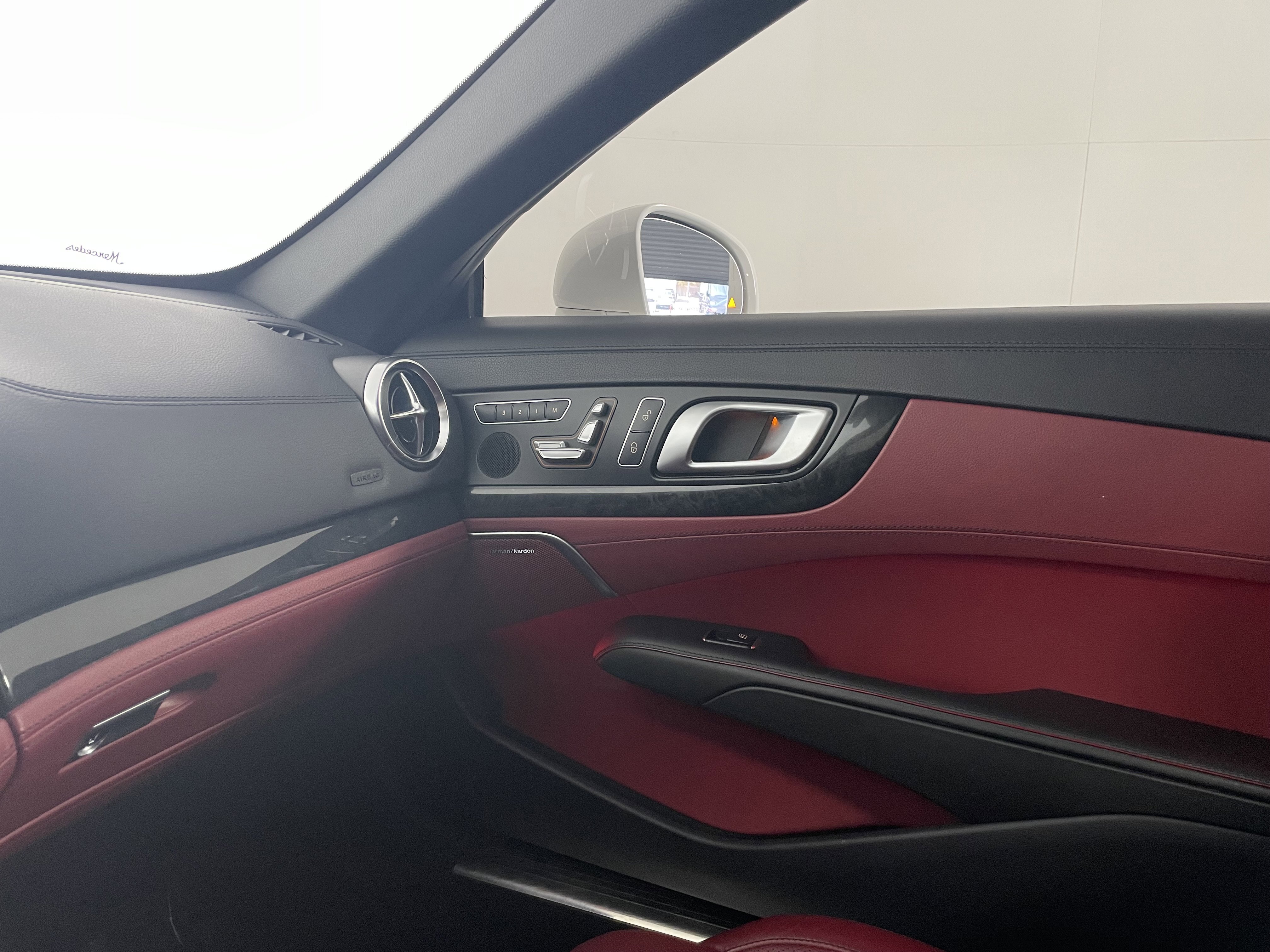 Used 2017 Mercedes-Benz SL 450 image 12