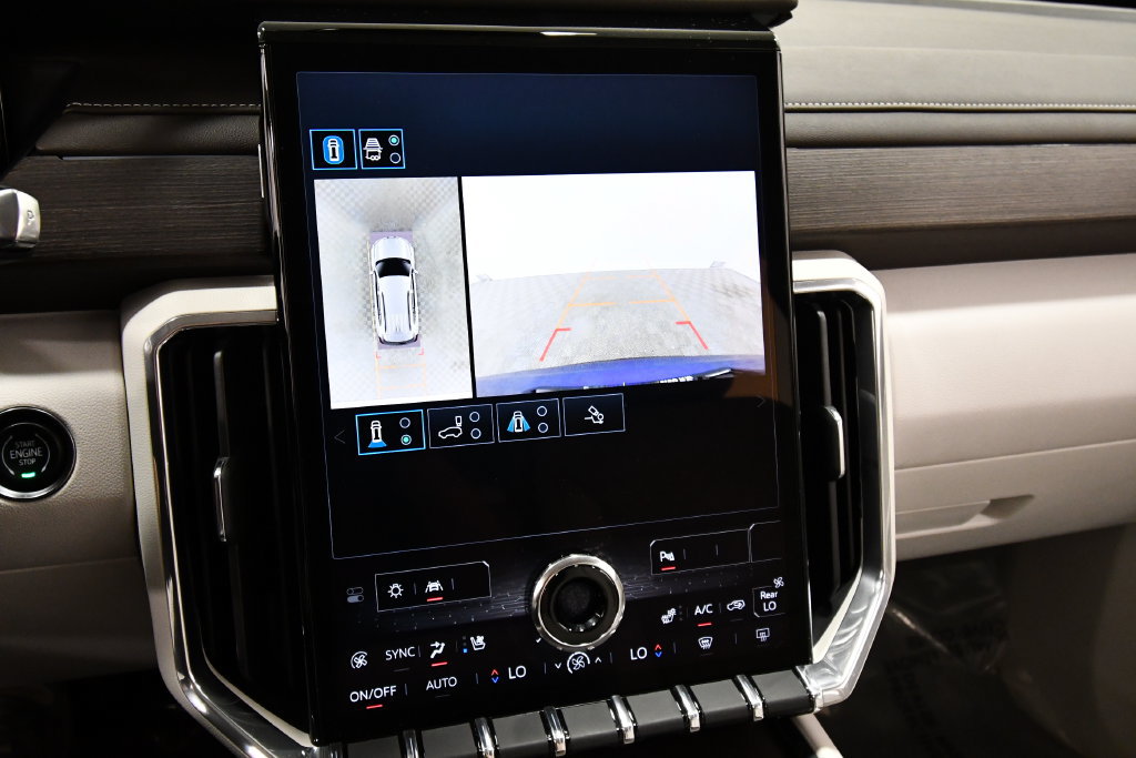 Used 2024 GMC Acadia Denali FWD image 25
