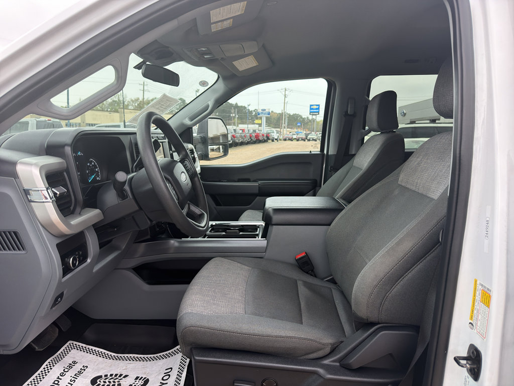 Used 2024 Ford F250 XLT w/ FX4 Off-Road Package image 17