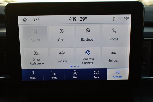 Used 2022 Ford Explorer XLT w/ Equipment Group 202A image 25