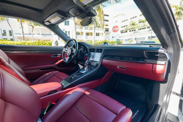 Used 2017 Porsche 911 4 Coupe AWD/4WD image 79