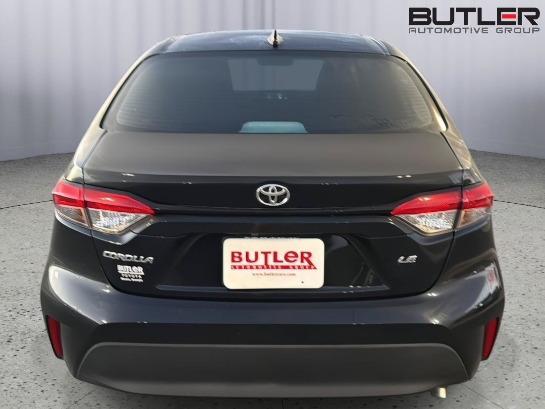 Certified 2026 Toyota Corolla LE FWD image 5