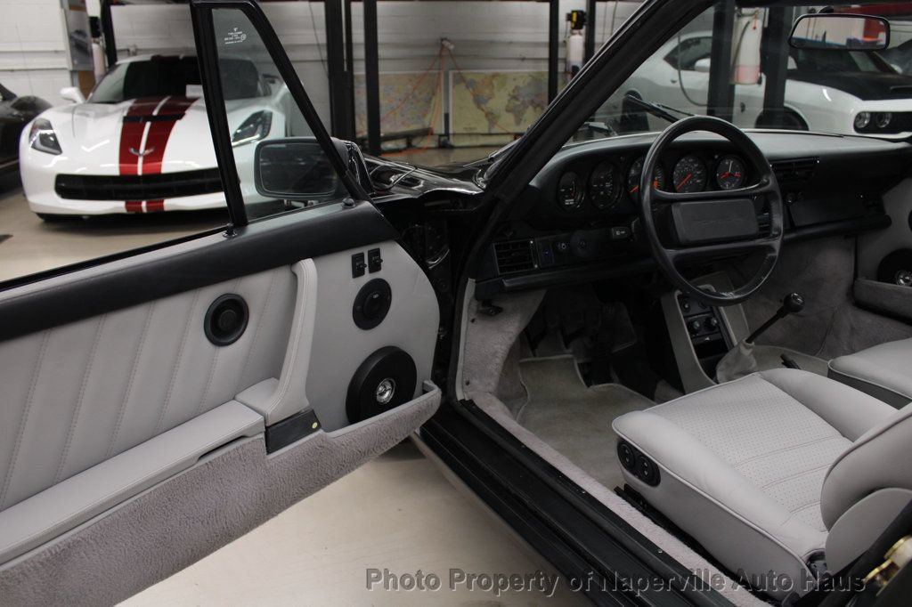Used 1988 Porsche 911 Carrera RWD image 14
