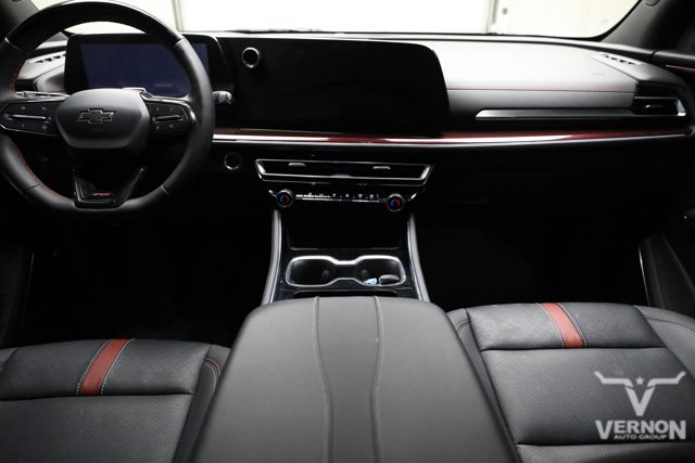 Used 2024 Chevrolet Traverse RS w/ LPO, Floor Liner Package image 13