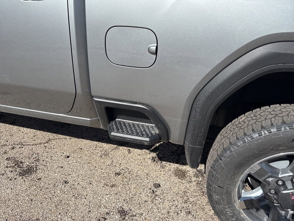 New 2026 GMC Sierra 2500 SLE w/ SLE Value Package; image 9
