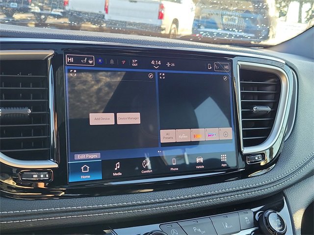 New 2026 Chrysler Pacifica Select image 15