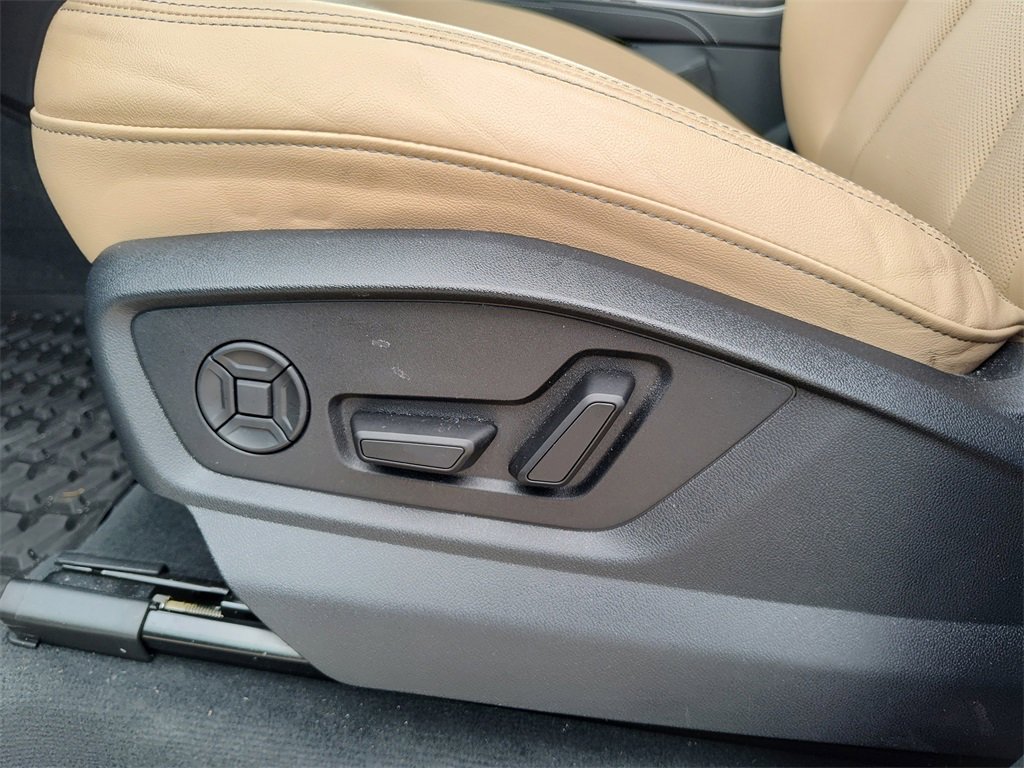 Used 2025 Audi Q7 3.0T Premium Plus image 24