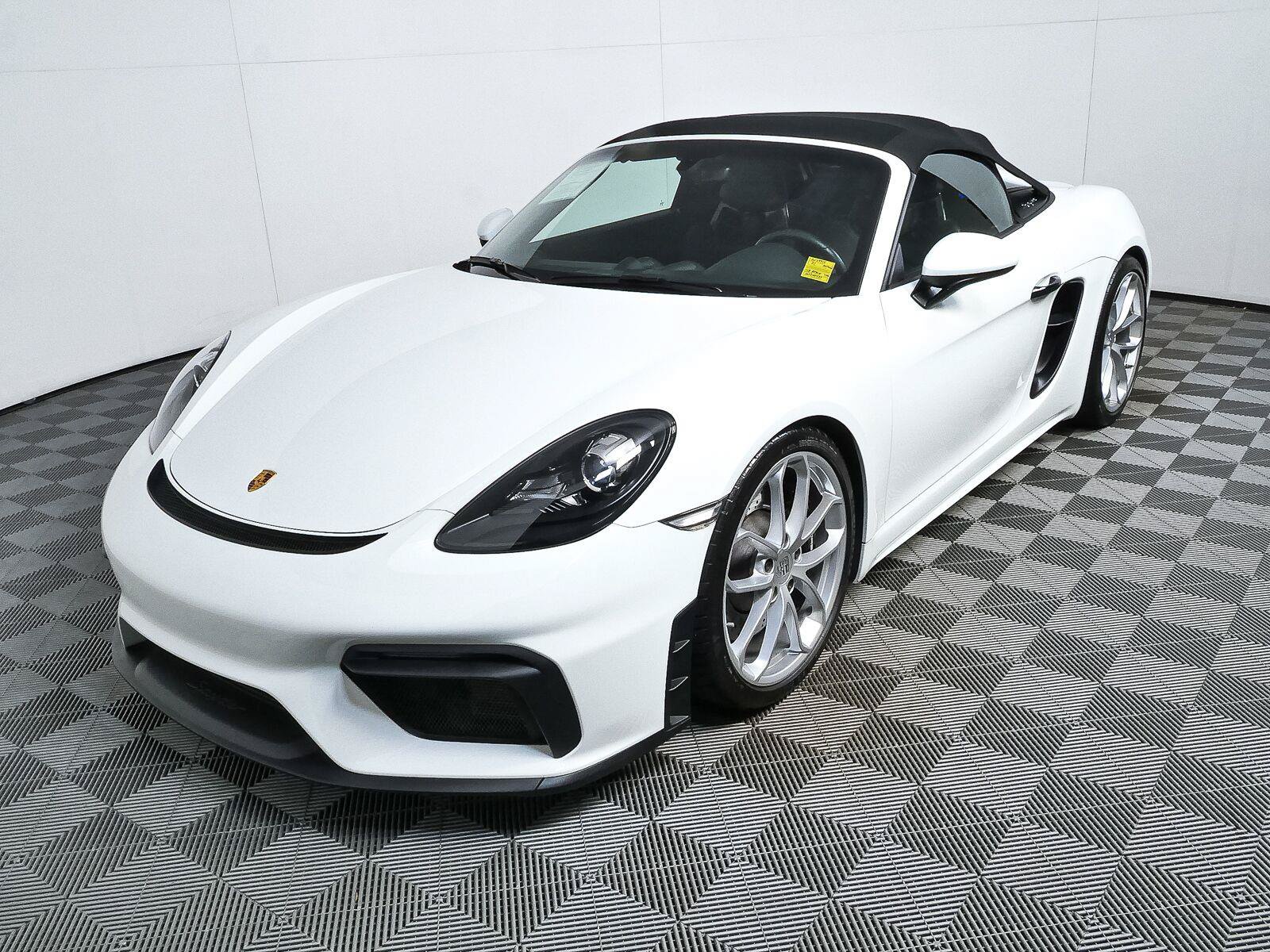 Used 2021 Porsche 718 Boxster Spyder RWD image 7