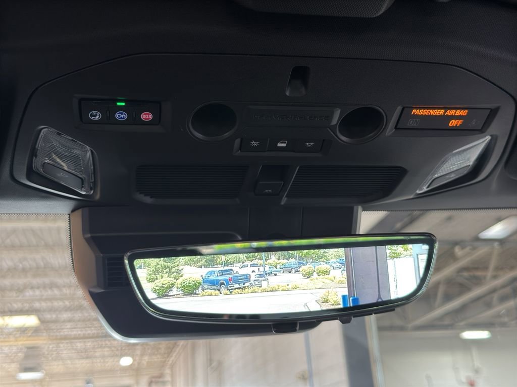 New 2025 GMC Hummer EV 2X image 40