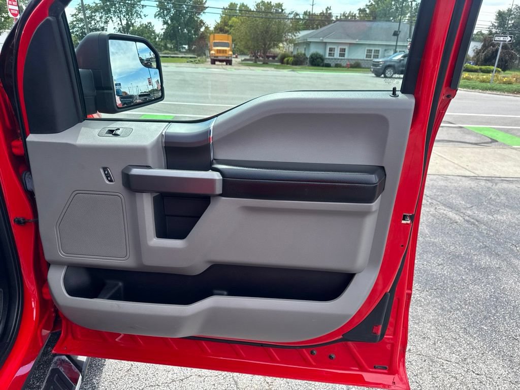 Certified 2019 Ford F150 XLT w/ Equipment Group 302A Luxury AWD/4WD image 32
