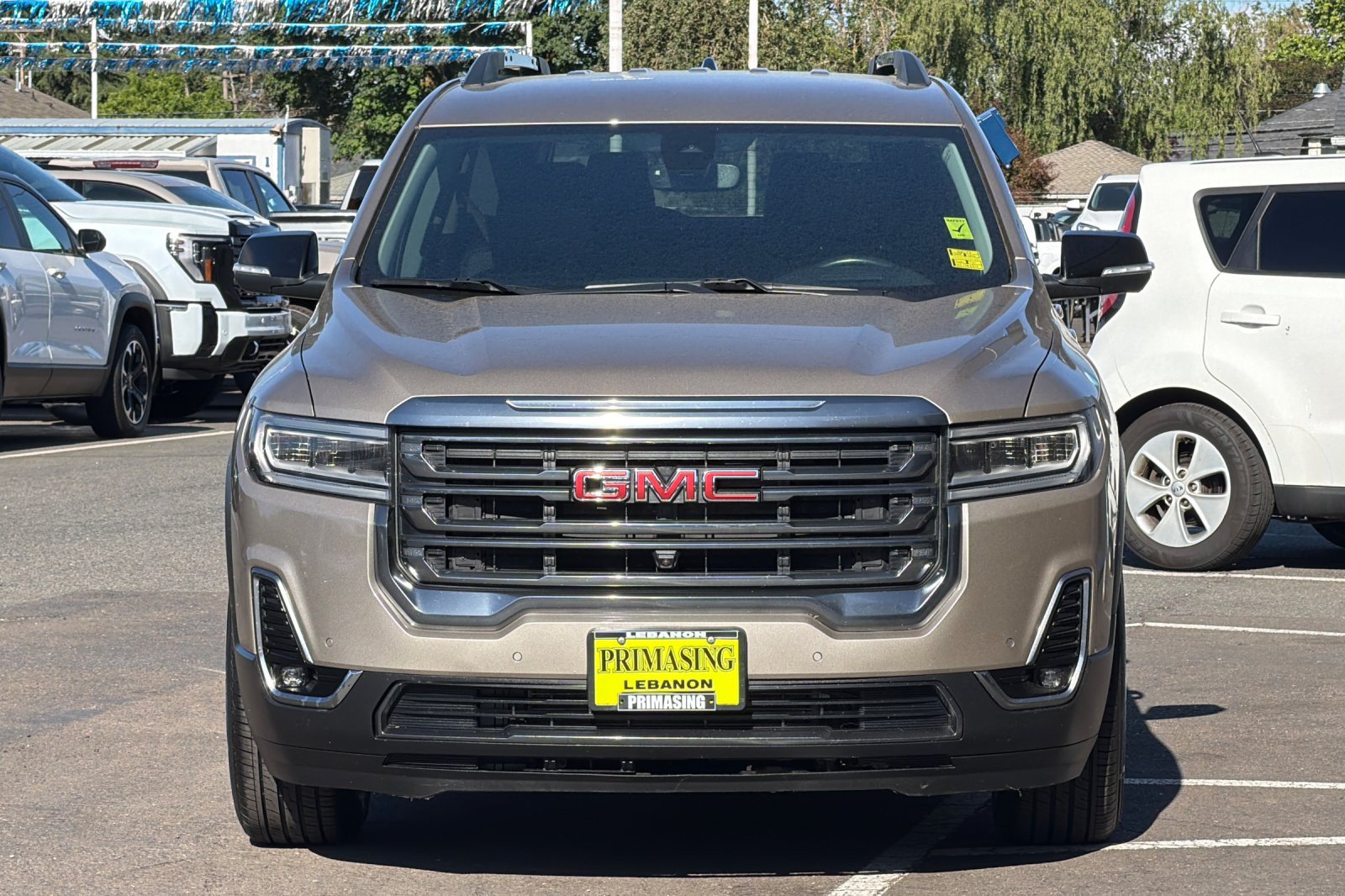 Used 2022 GMC Acadia AT4 w/ Technology Package AWD/4WD image 6