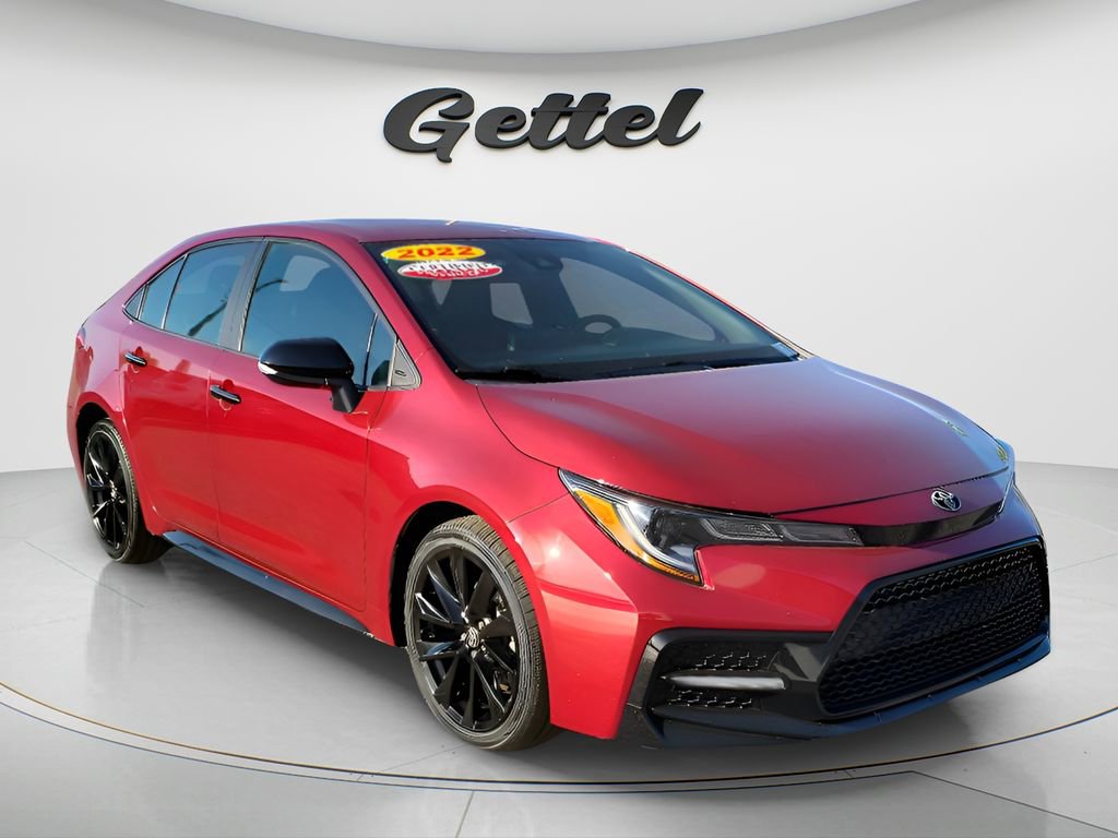 Used 2022 Toyota Corolla SE FWD image 3