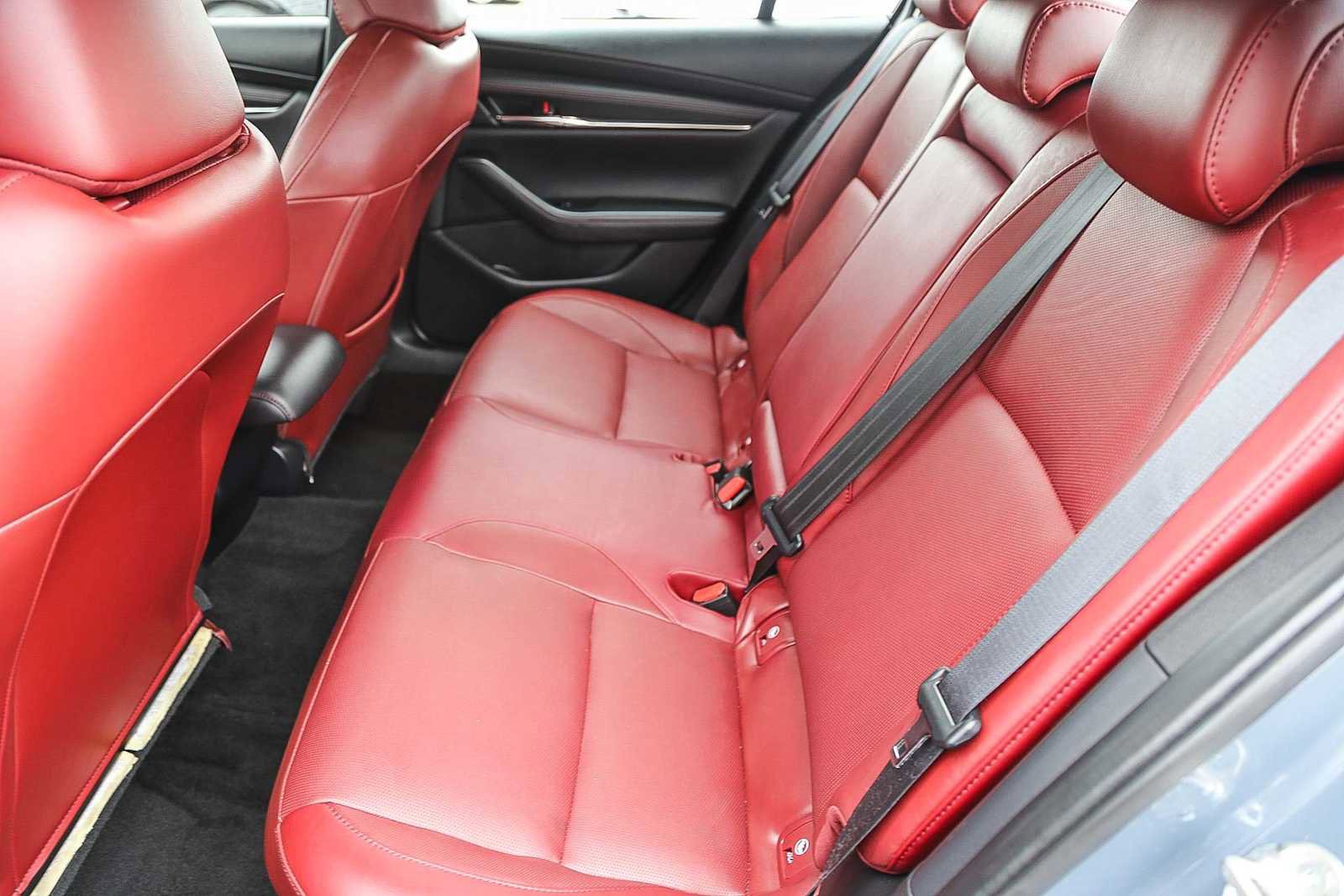 Used 2025 MAZDA MAZDA3 s image 15