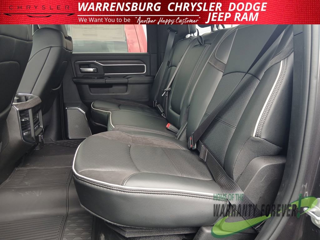New 2026 RAM 2500 Laramie AWD/4WD image 14