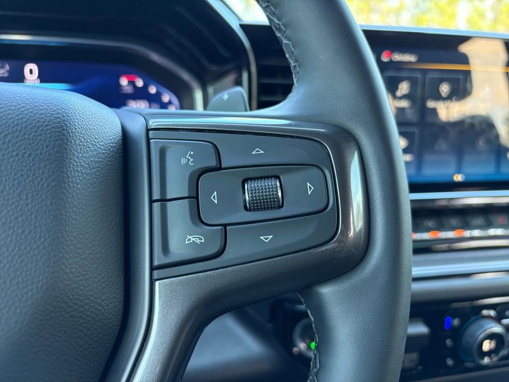 Used 2025 Chevrolet Silverado 1500 ZR2 w/ Technology Package image 20