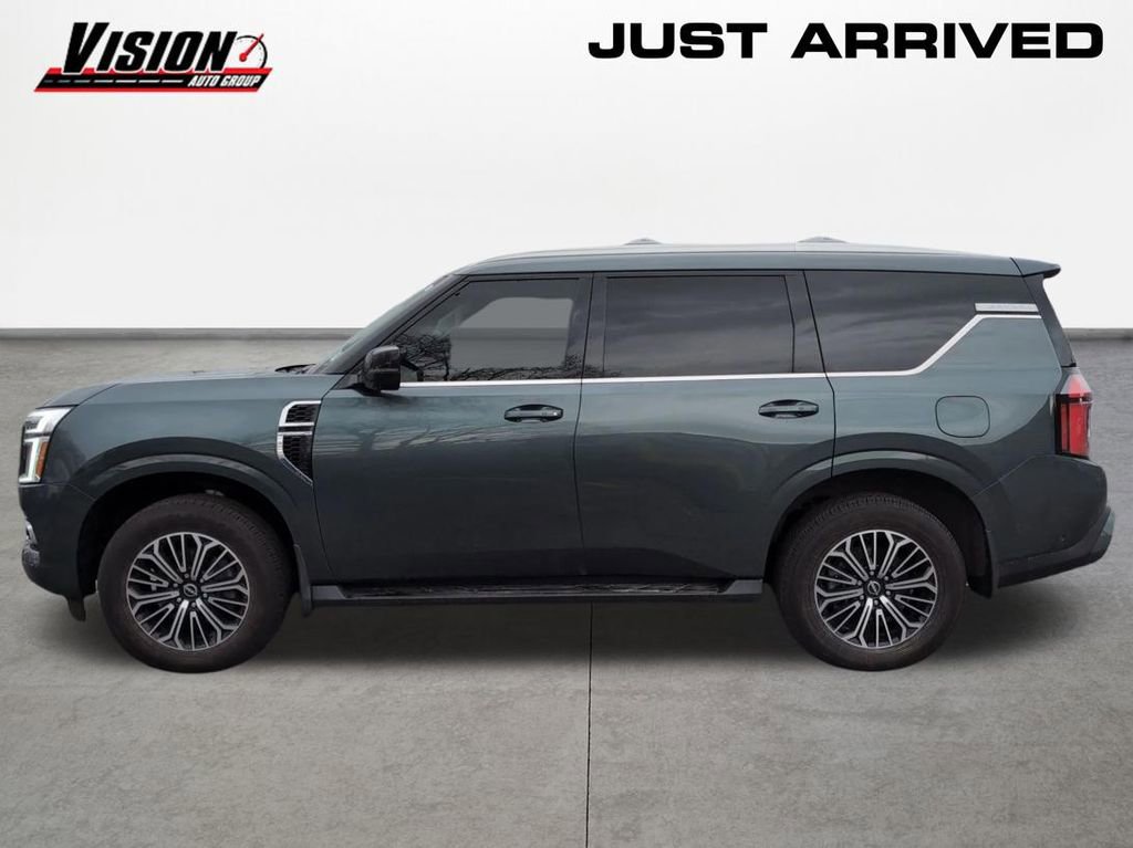 Used 2025 Nissan Armada Platinum image 8