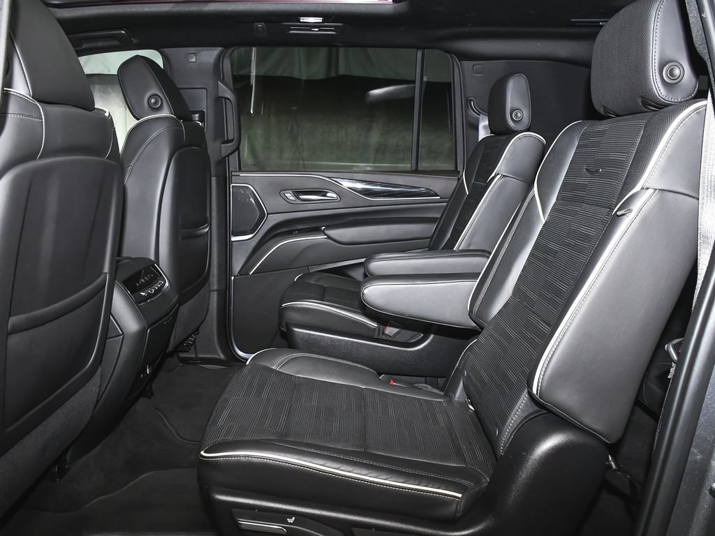 Used 2022 Cadillac Escalade ESV Sport w/ Touring Package AWD/4WD image 54