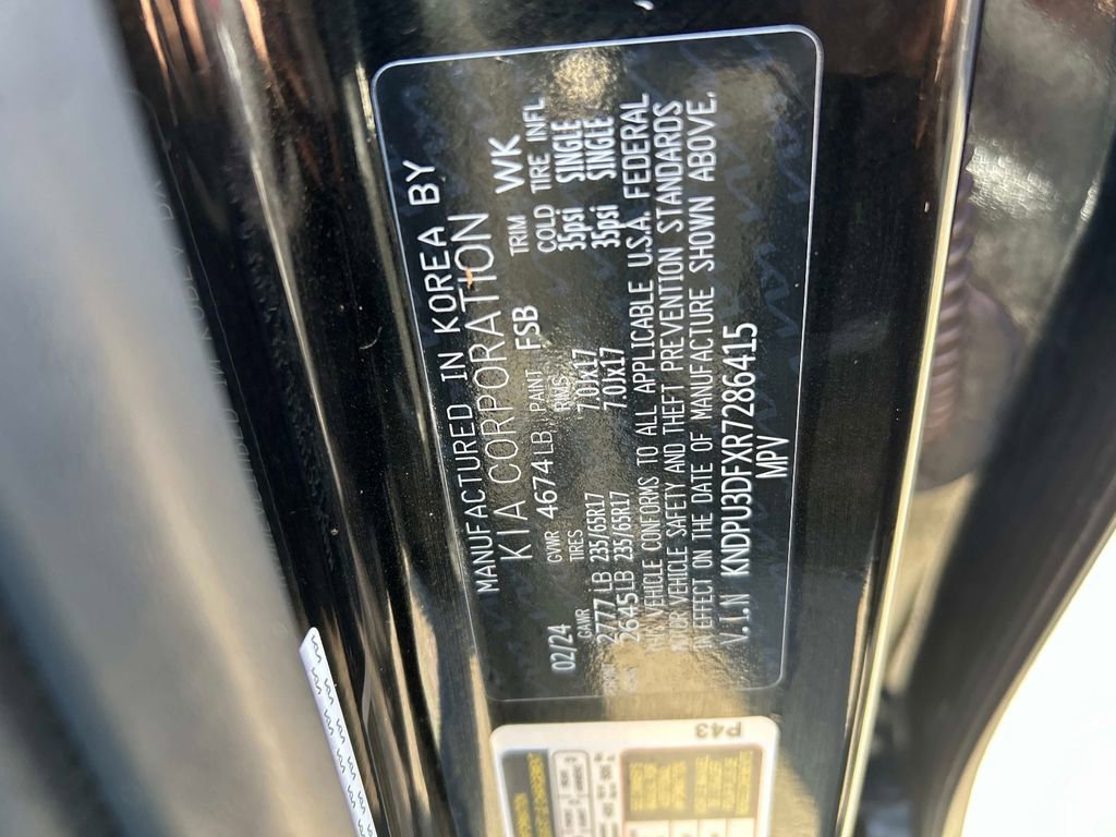 Used 2024 Kia Sportage LX image 32