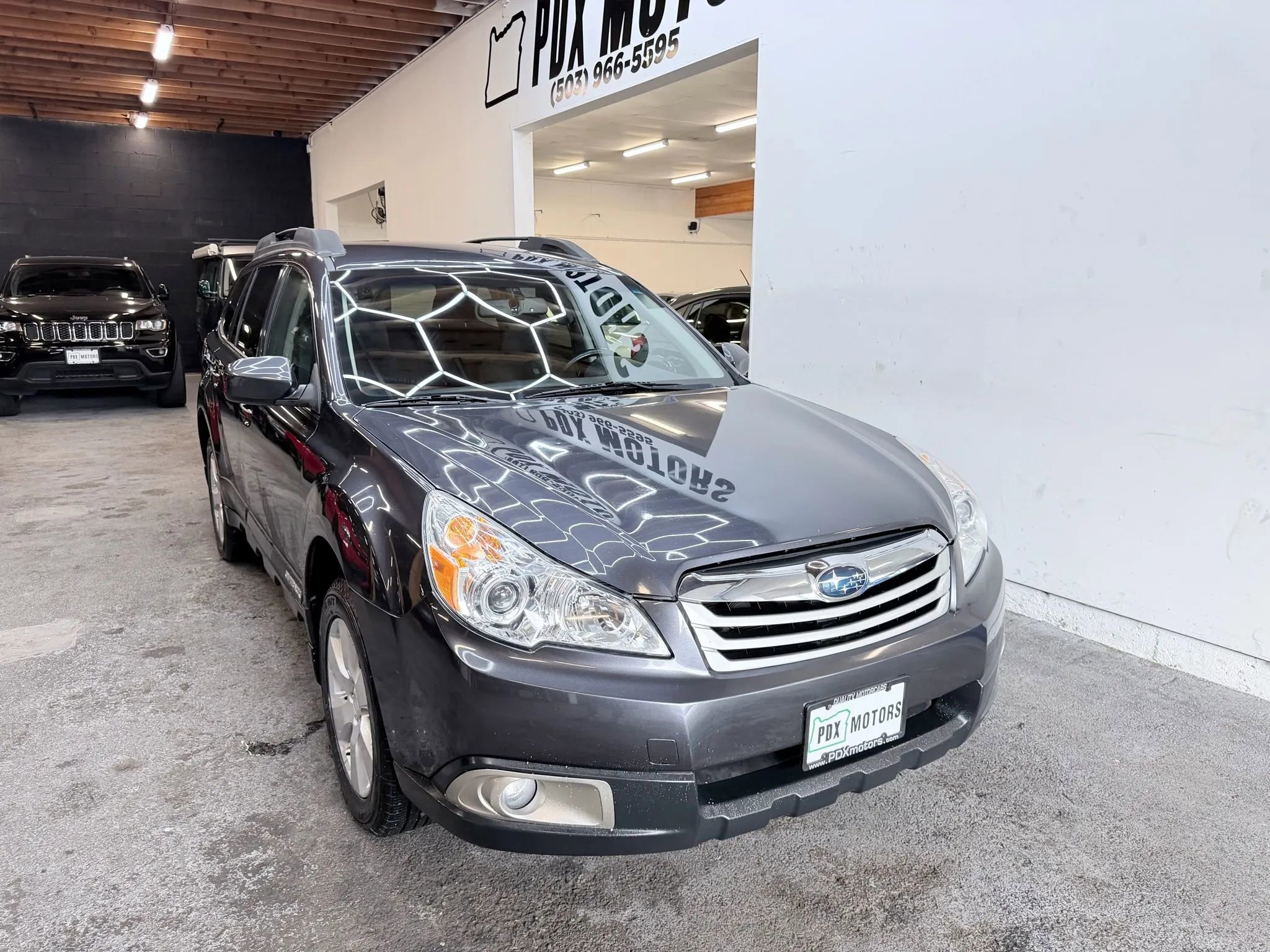 Used 2012 Subaru Outback 2.5i Premium image 2