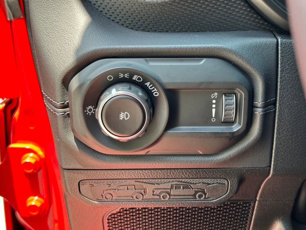 New 2024 Jeep Wrangler Unlimited Rubicon image 36