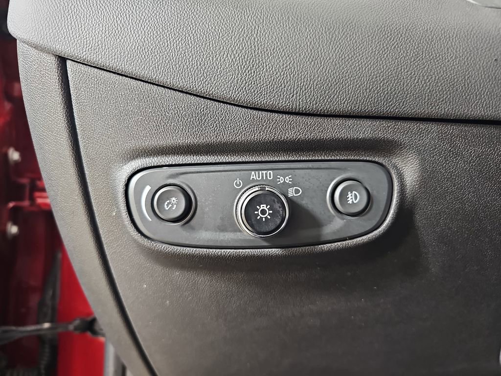 Certified 2022 Chevrolet Equinox Premier image 31