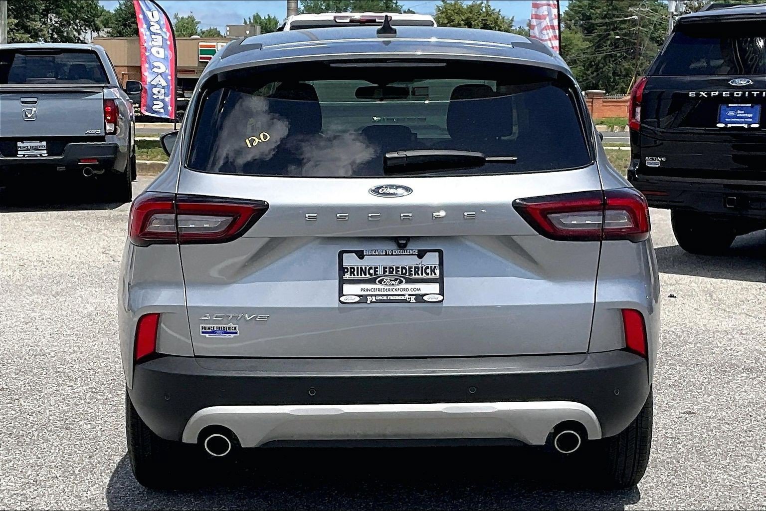 Certified 2023 Ford Escape Active w/ Tech Pack #1 FWD image 4