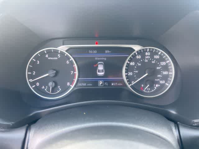 Used 2024 Nissan Sentra SV FWD image 19