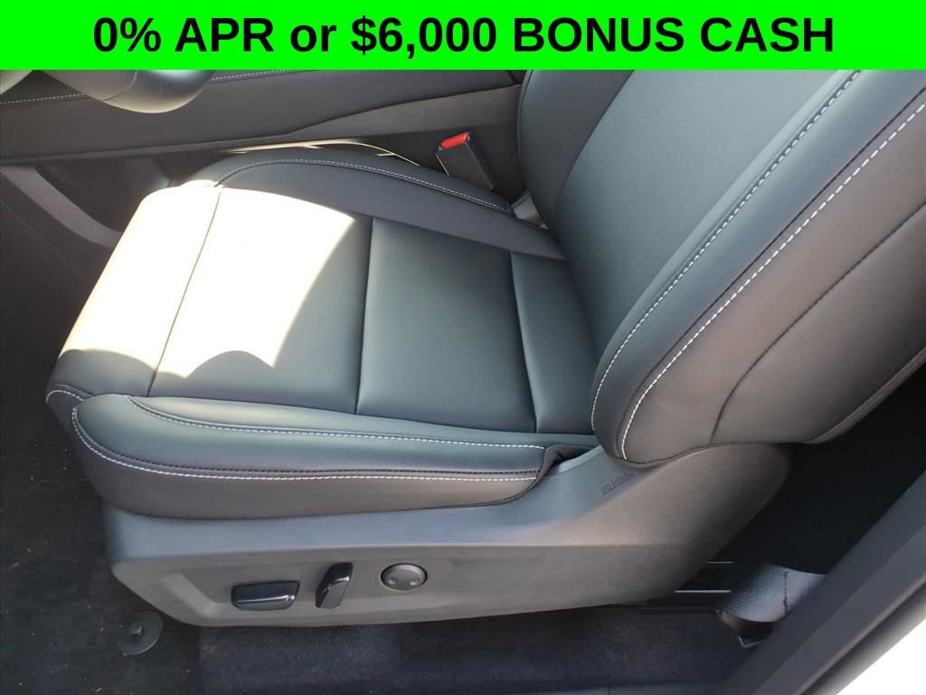 New 2025 Nissan Murano SV w/ Cargo Package AWD/4WD image 15