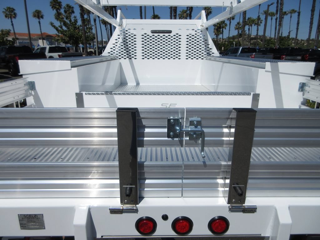 New 2026 Ford F550 2WD Crew Cab Super Duty image 15