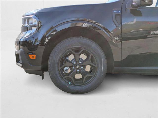 New 2025 Ford Maverick XLT w/ XLT Luxury Package image 10