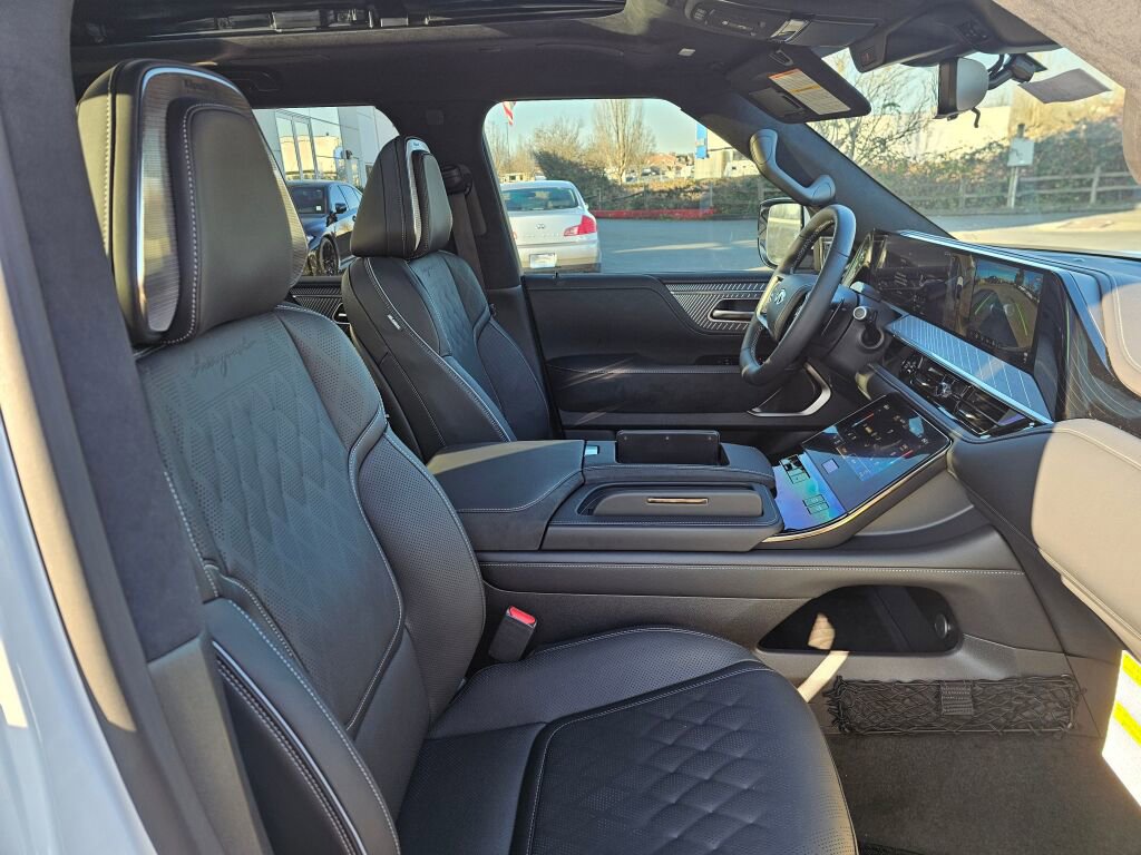 New 2026 INFINITI QX80 Autograph image 11