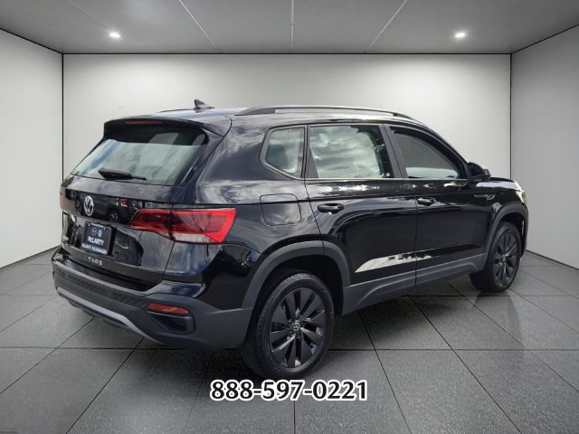 Used 2024 Volkswagen Taos S FWD image 5