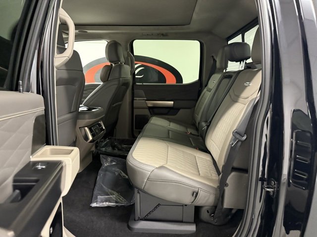 Used 2026 Ford F450 Platinum w/ Platinum Plus Package image 14
