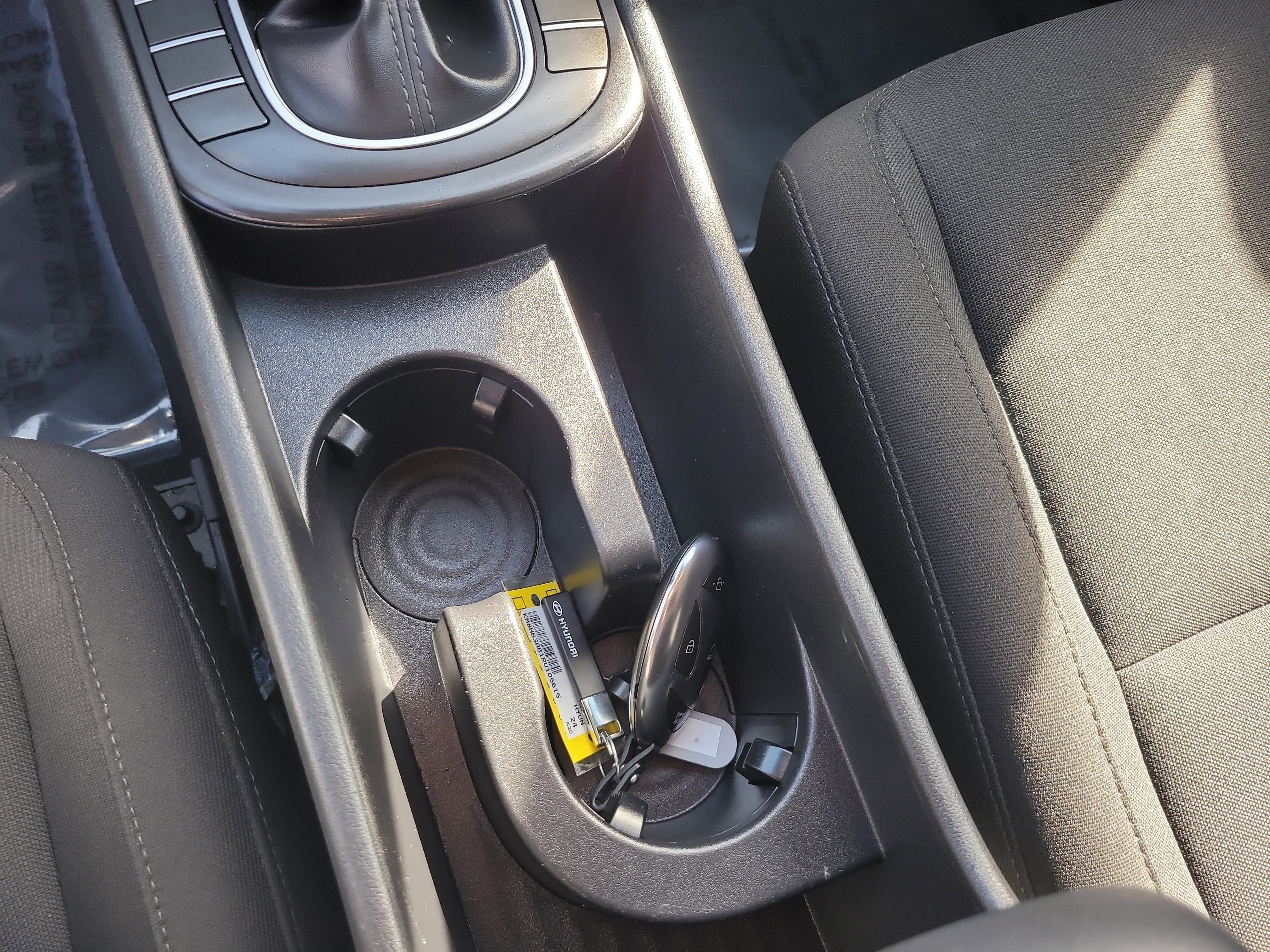 Used 2024 Hyundai Kona SEL image 25