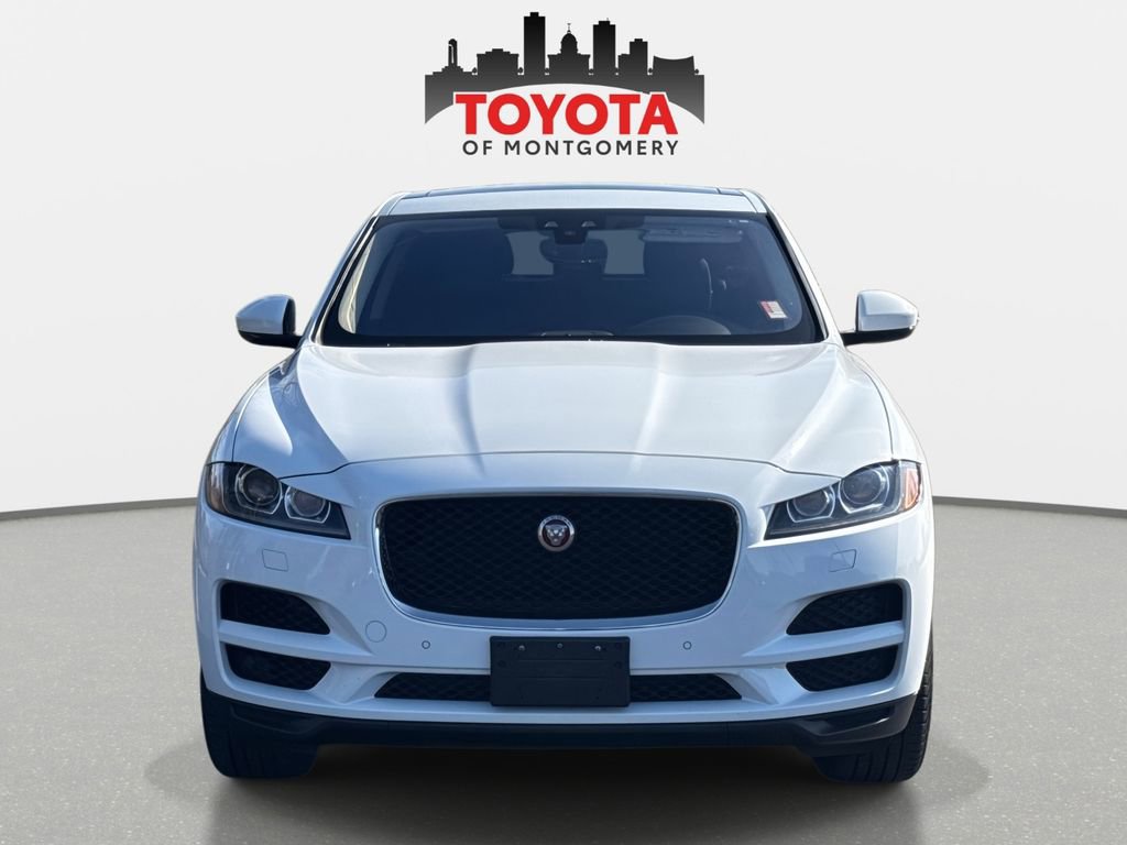 Used 2019 Jaguar F-PACE Prestige image 8