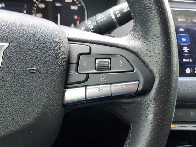 Used 2023 Cadillac XT4 Sport w/ LPO, Onyx Lite Package FWD image 23