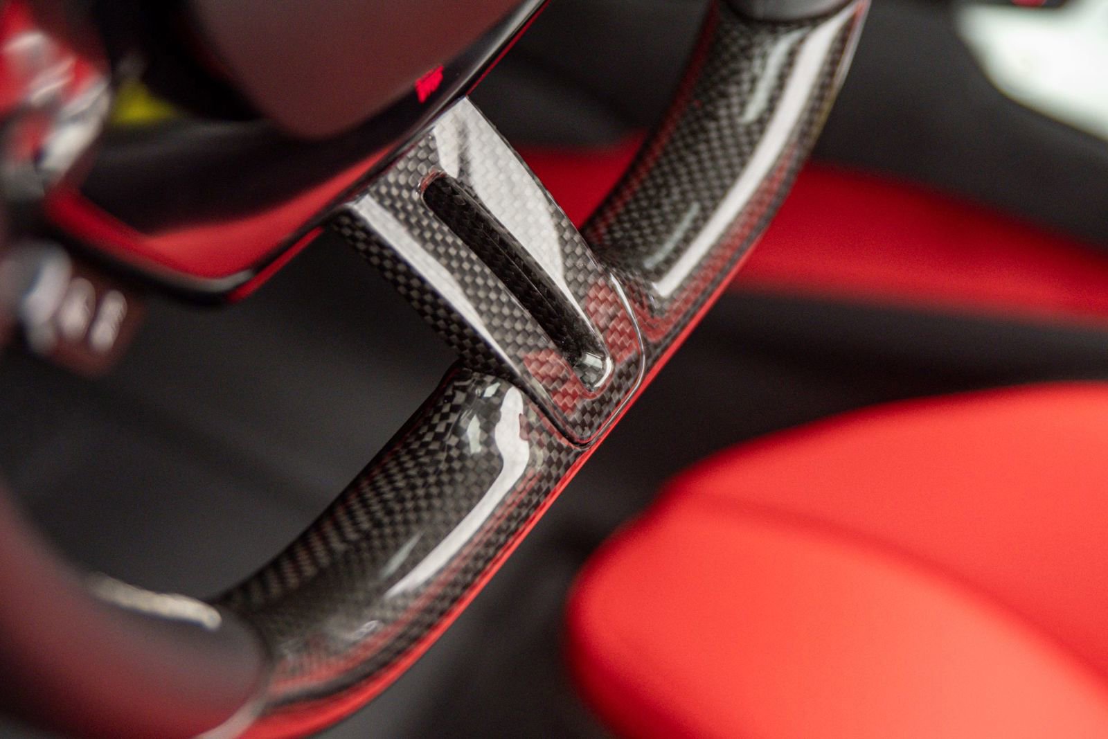 Used 2025 Ferrari 296 GTS RWD image 23