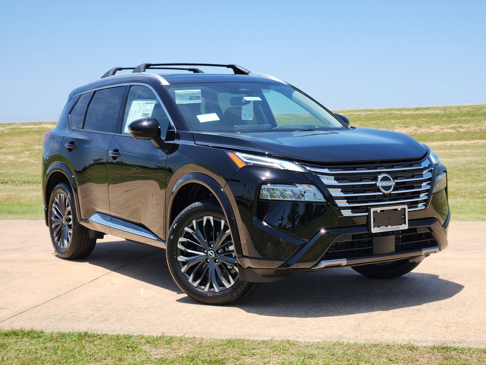 New 2025 Nissan Rogue Platinum w/ Platinum Premium Package image 6