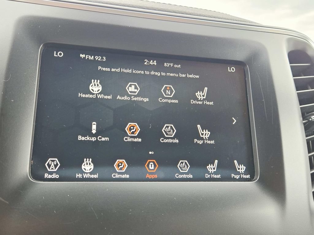 Used 2019 Jeep Cherokee Latitude Plus w/ Comfort/Convenience Group AWD/4WD image 27