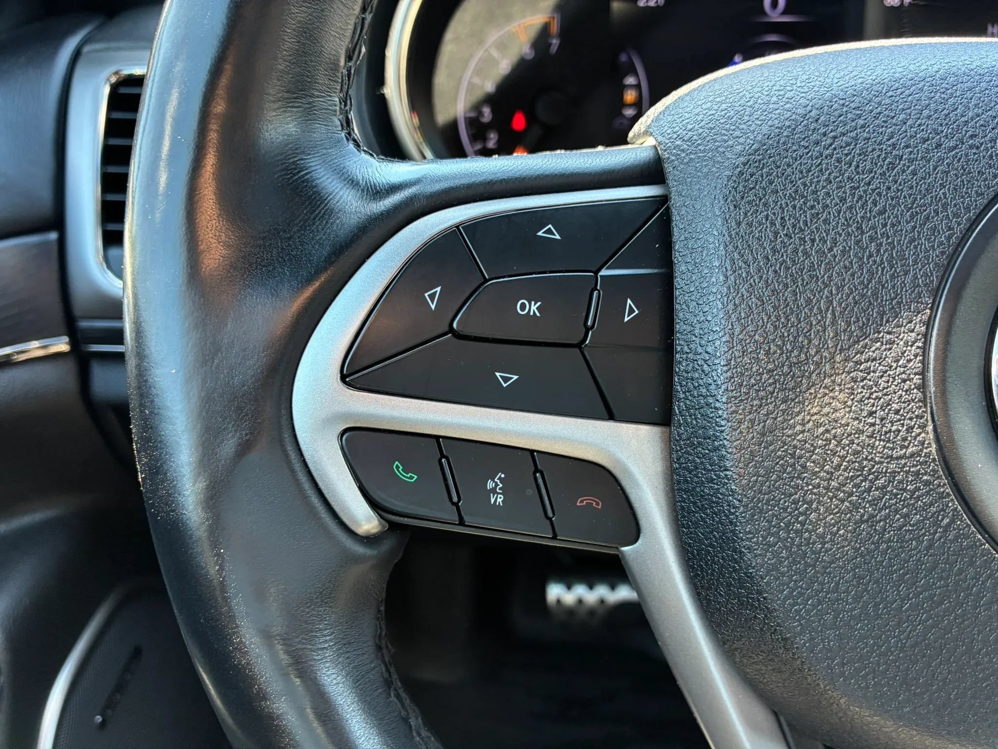 Used 2018 Jeep Grand Cherokee High Altitude AWD/4WD image 22