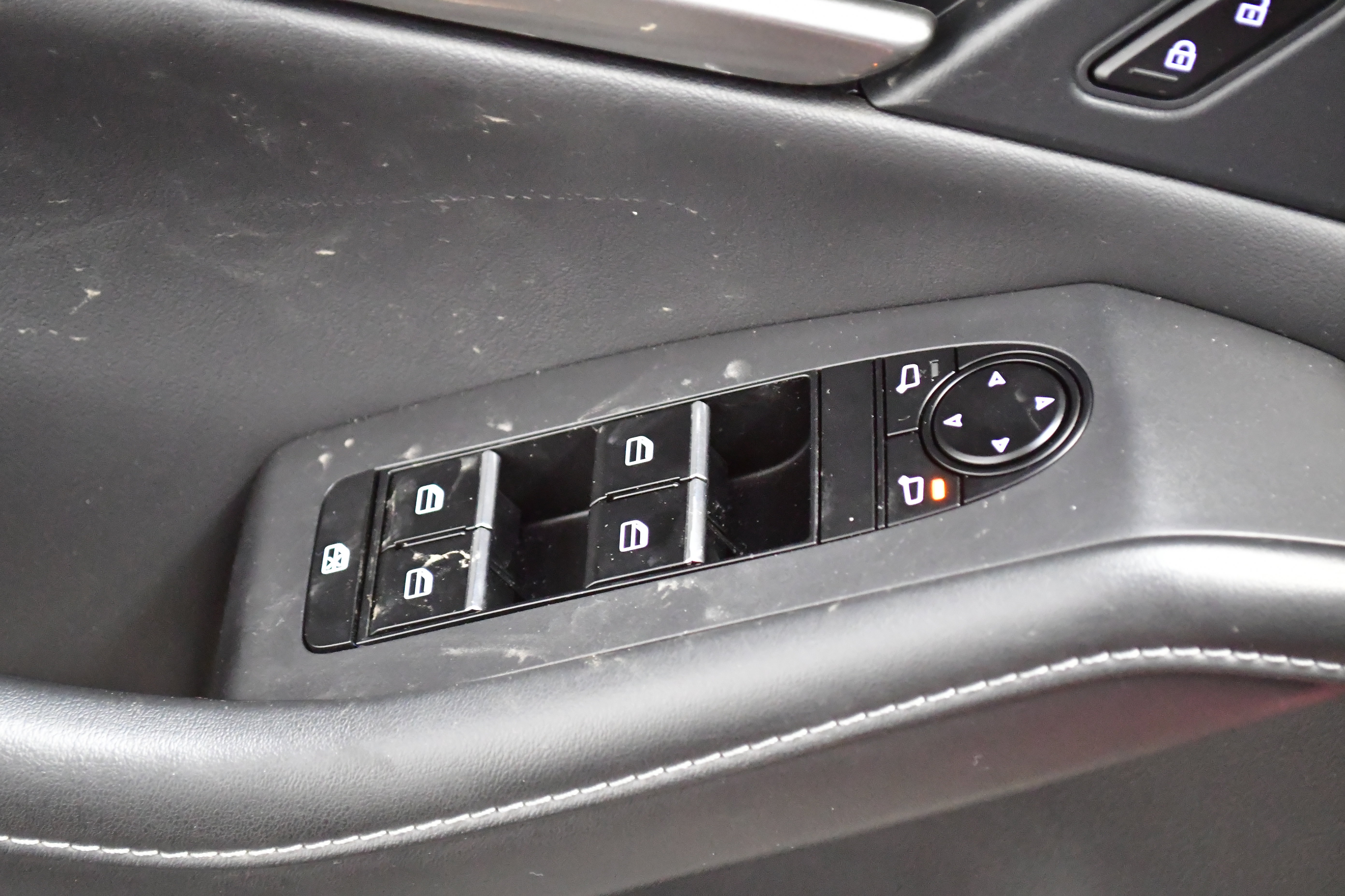 Used 2023 MAZDA CX-30 AWD 2.5 S w/ Select Package image 17