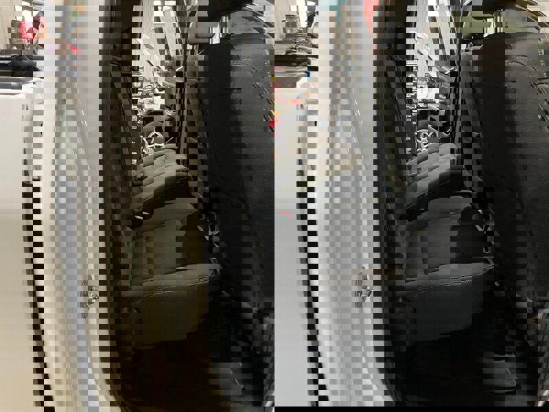 Used 2019 Chevrolet Silverado 1500 LT image 20