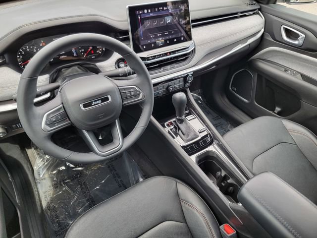 Certified 2023 Jeep Compass Latitude w/ Sun and Sound Group image 38