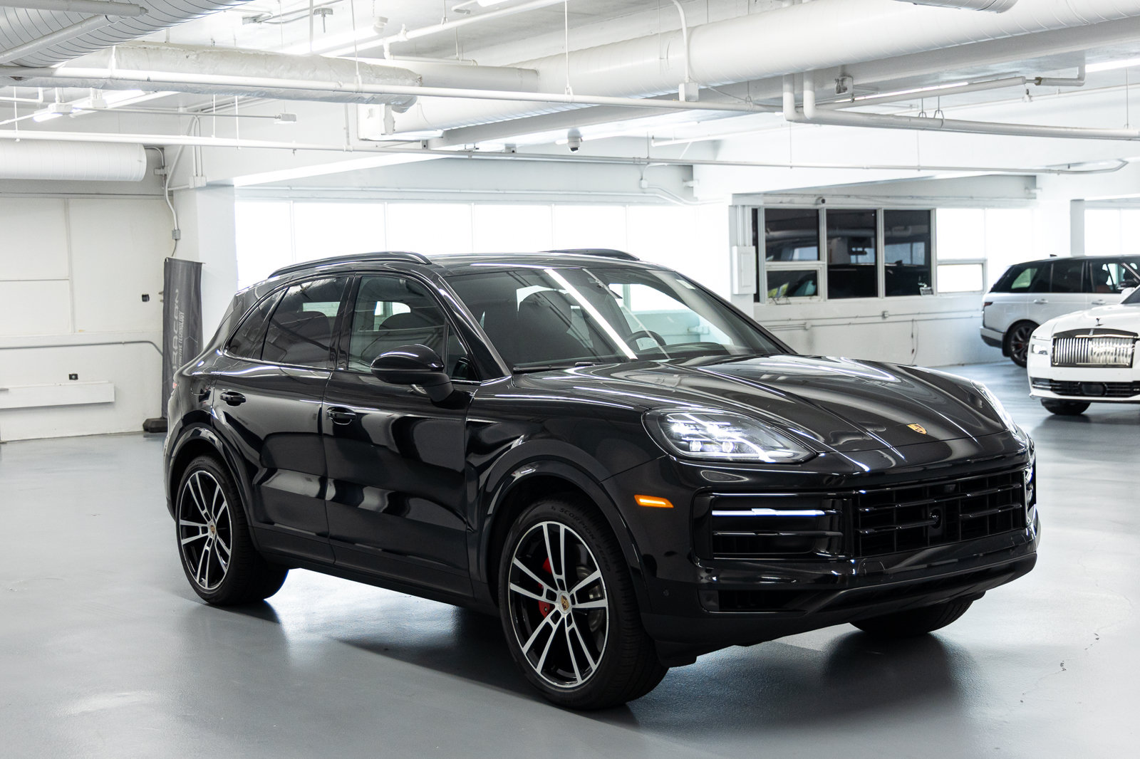 Used 2026 Porsche Cayenne S AWD/4WD image 7