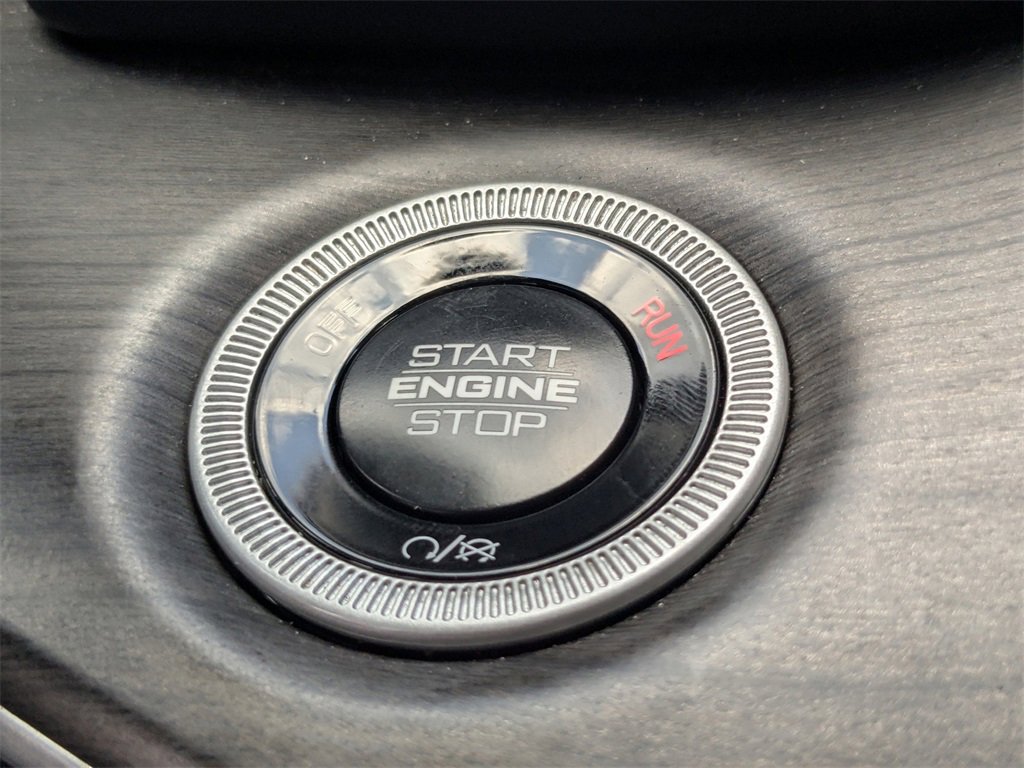 Used 2024 Jeep Grand Cherokee Limited image 26